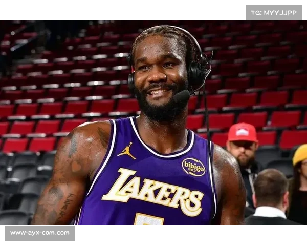 湖人近五场进攻效率123.9同期联盟第五 斯马特加盟激活外线火力